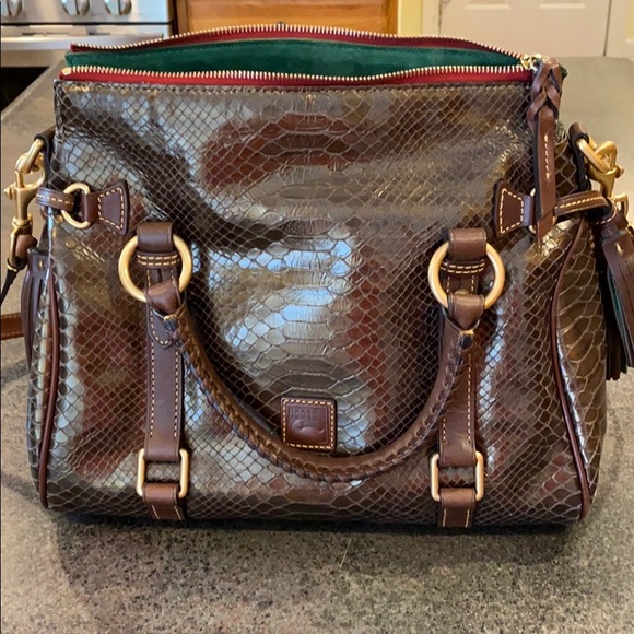 Dooney & Bourke Handbags - Dooney and Bourke handbag